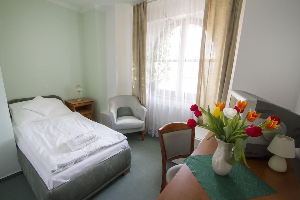 Hotel Grand Zilina Bagian luar foto