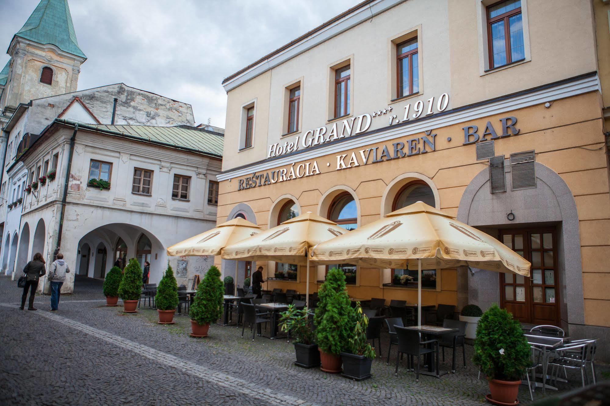 Hotel Grand Zilina Bagian luar foto