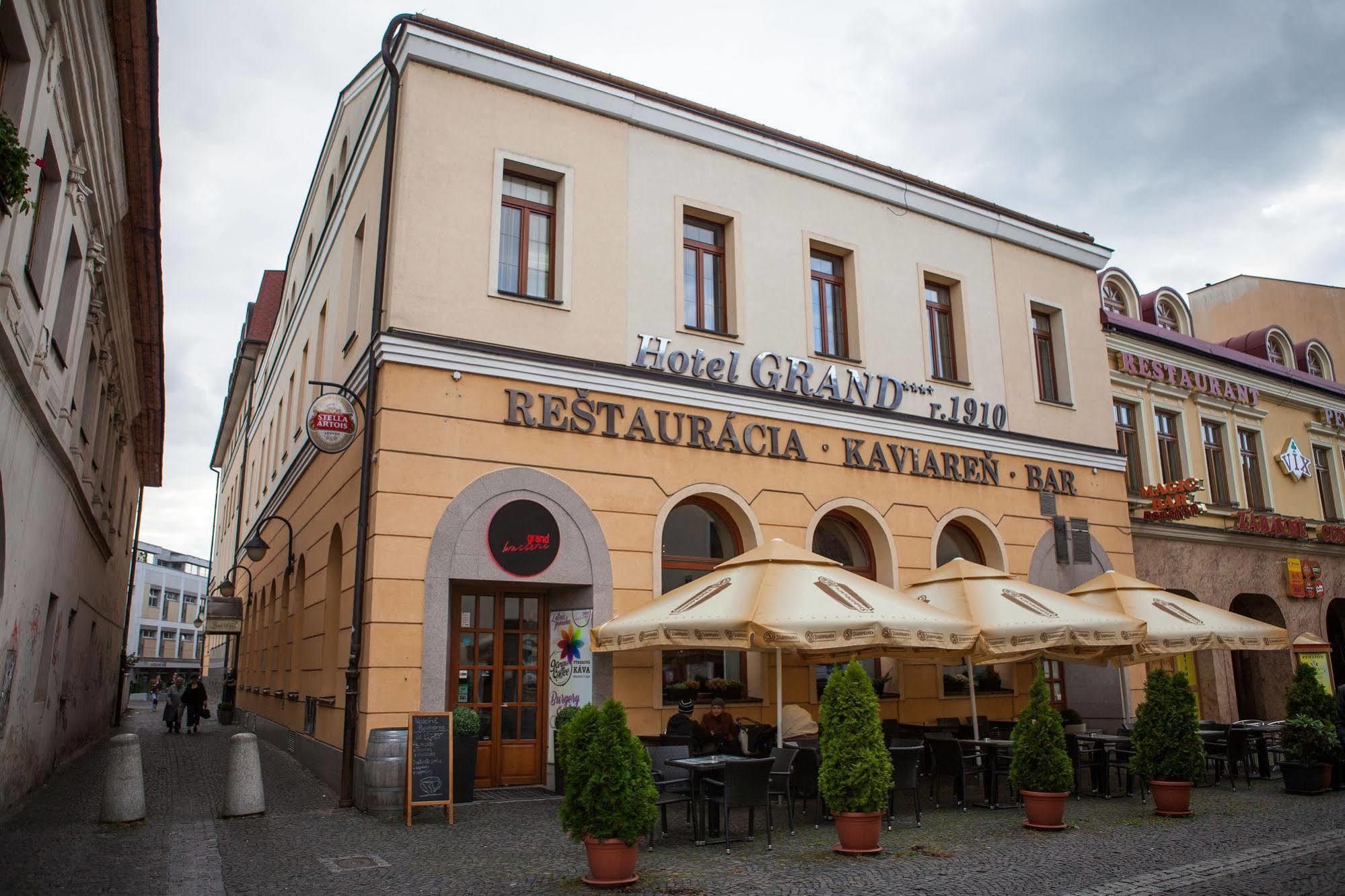 Hotel Grand Zilina Bagian luar foto